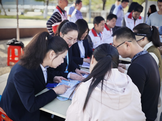 1753760365150550.png image.png